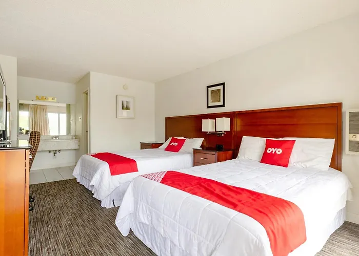 Americas Value Hotel 2*