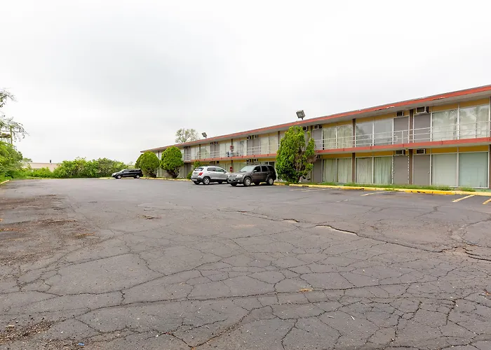 Hotel Americas Value Rockford